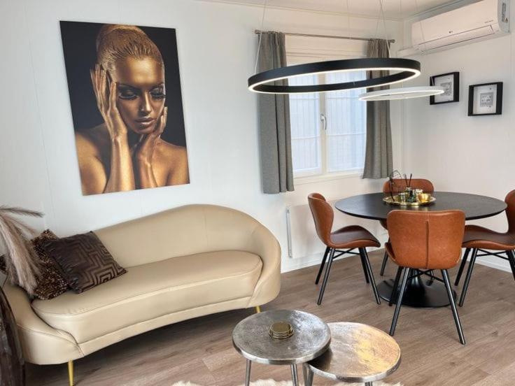 Moderne Chalet Met Airco In Blankenberge Εξωτερικό φωτογραφία